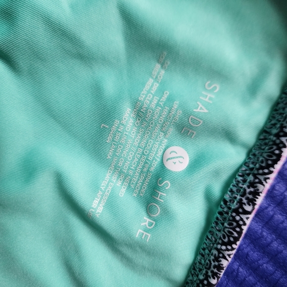 New swimsuit - Picture 2 of 4